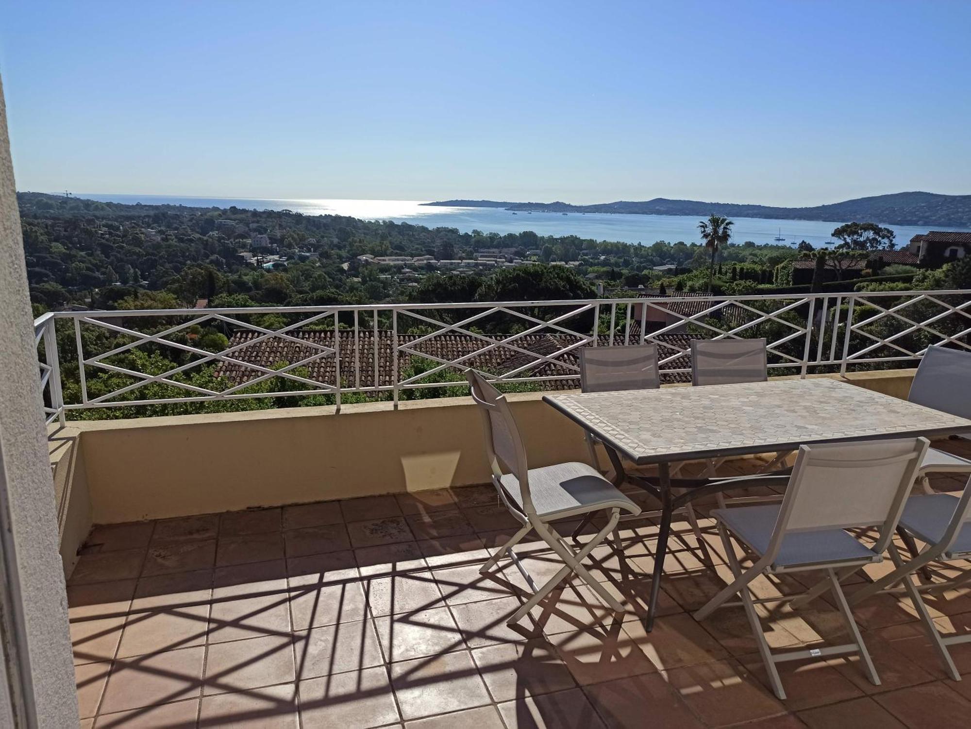Les Restanques, Bastides Vue Golfe Saint Tropez Apartman Grimaud Kültér fotó