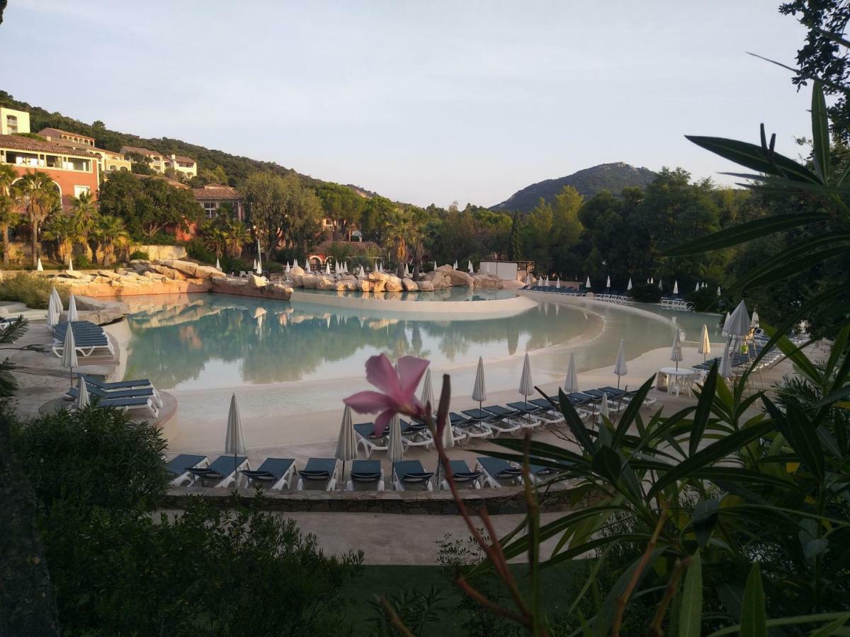 Les Restanques, Bastides Vue Golfe Saint Tropez Apartman Grimaud Kültér fotó